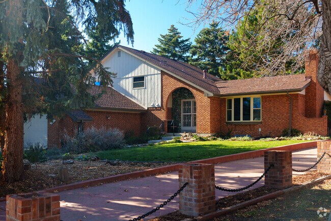 Occasional Tudor elements can be found in Southglenn.