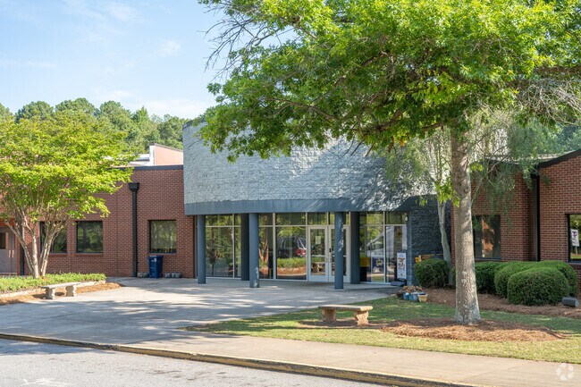 Howard B. Stroud Elementary School it home to over 400 students from the surrounding area.
