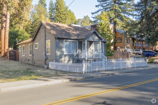 Bungalows are a common house style near the downtown area of Placerville.