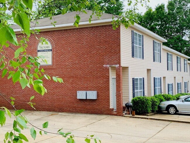 423 N Donahue Dr unit 2, Auburn, AL 36832 - photo 4