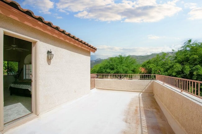 10760 E Via Tranquilla, Tucson, AZ 85749 - photo 7