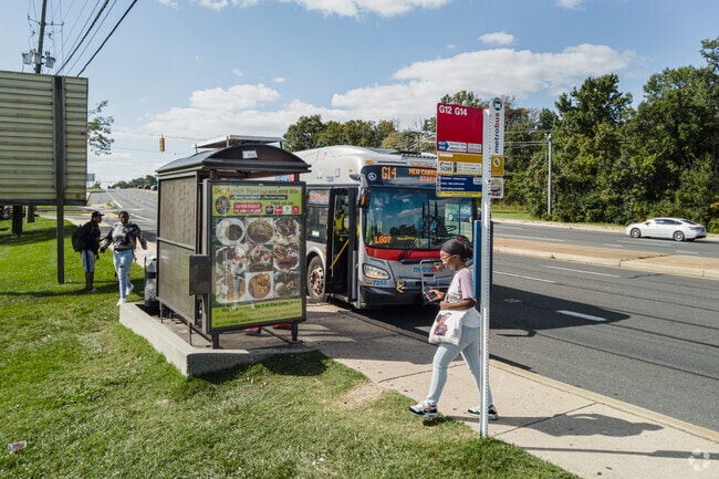 With service to New Carrollton Metro station, Goddard is close to everywhere.