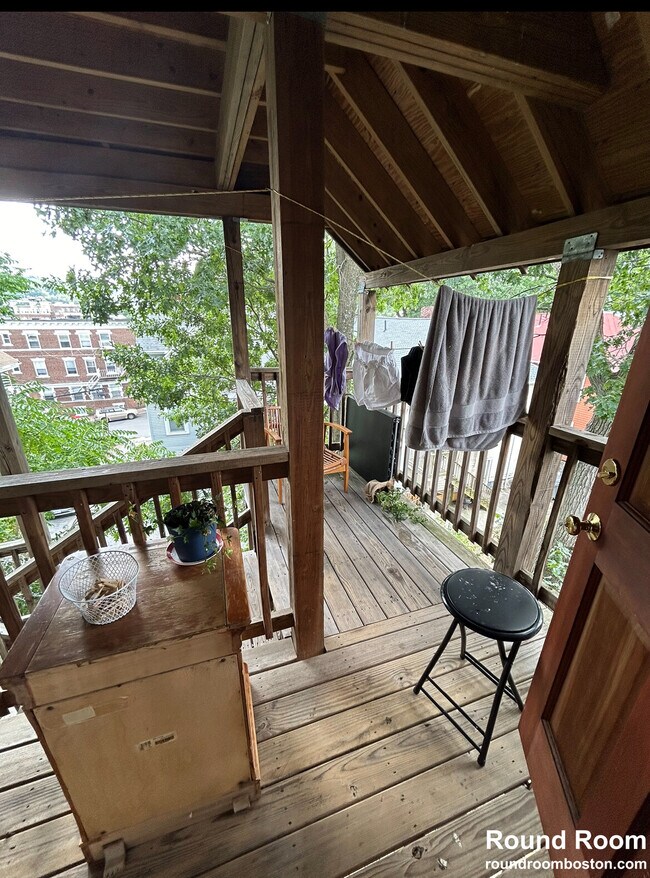 9 Greylock Rd, Allston, MA 02134 - photo 7