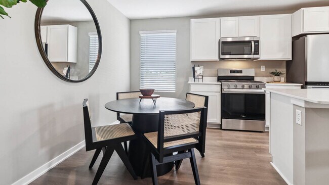 2316 Noble Ln, Yorkville, IL 60560 - photo 5