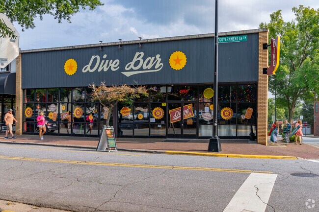 West Hickory-Westmont can bring the whole family for a fun night of games and more at Dive Bar.