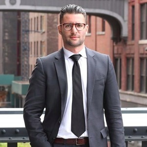 Agent Photo