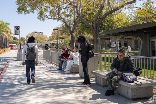 Southwestern College has classes that transfer to a four year university near Rancho Del Rey.