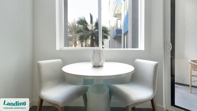 9235 W Russell Rd unit 301, Las Vegas, NV 89148 - photo 6