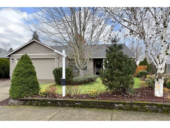 937 Mt View Ln, Molalla, OR 97038 - photo 2
