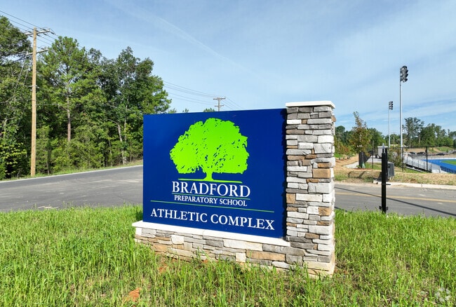 Entrance sign to Bradford Preparatory School in Mallard Creek-Withrow Downs