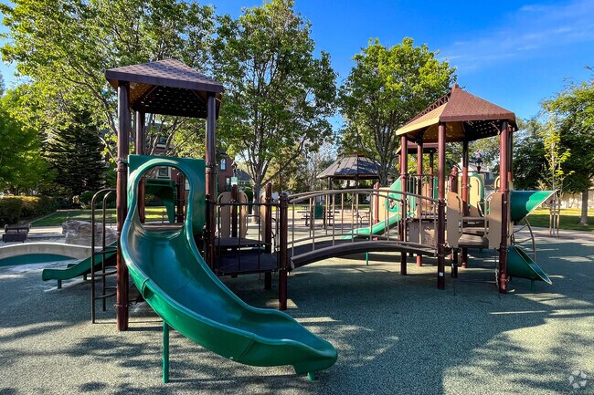 Clean playground at O'Donnell Garden Park in San Jose Sun neighborhood.