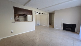 2120 Delaware St Unit 3, Huntington Beach, CA 92648