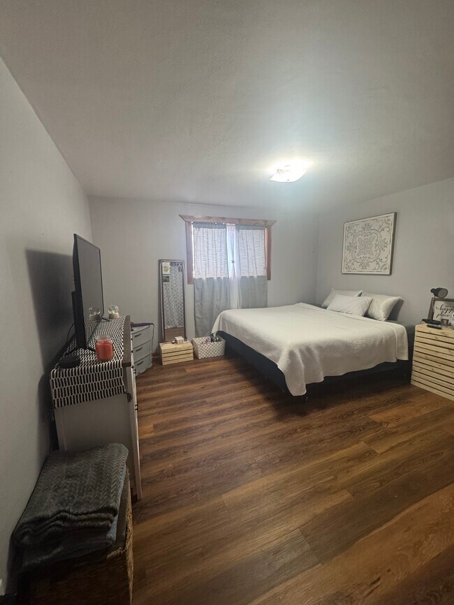 749 S Grant St unit 3, Houston, MN 55943 - photo 3