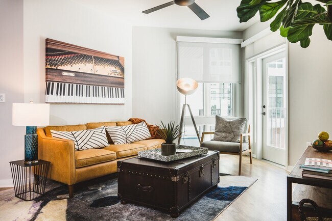 Enjoy all you could want in an apartment home– right where you want to be.