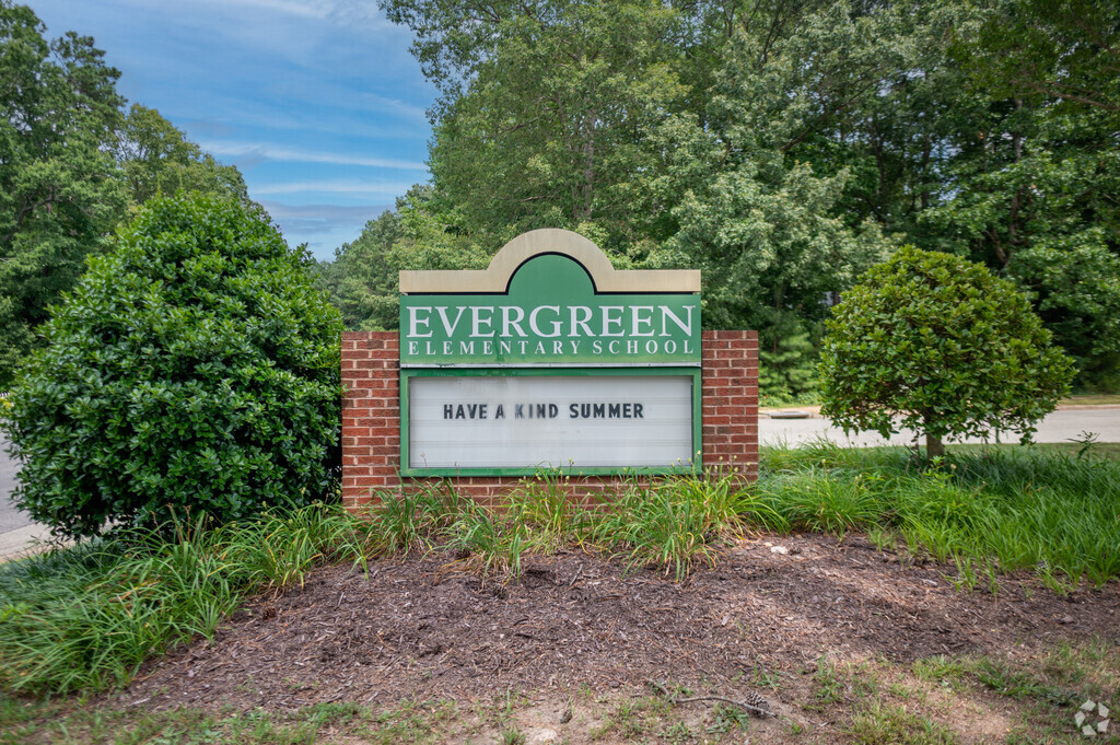 Evergreen Elementary School is proud to provide quality education to Chesterfield County.