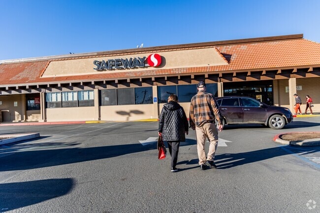 Safeway provides residents in Clearlake with fresh produce.