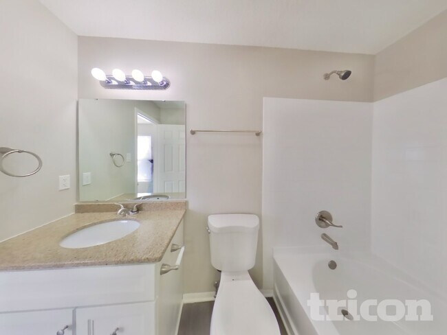 2928 Youngberry Ct, Indianapolis, IN 46217 - photo 7