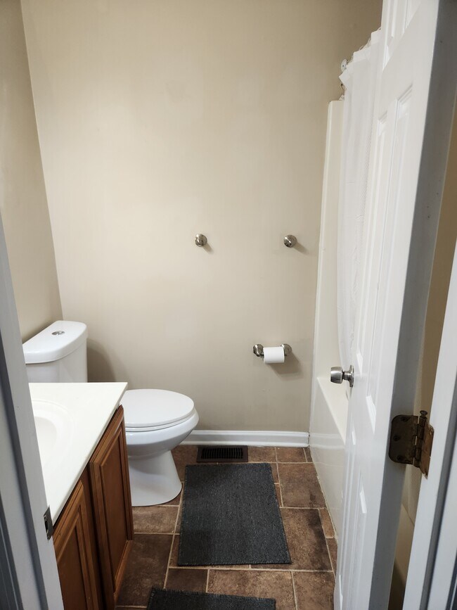 529 Crest Dr SW unit Nelson Ridge, Cleveland, TN 37311 - photo 5