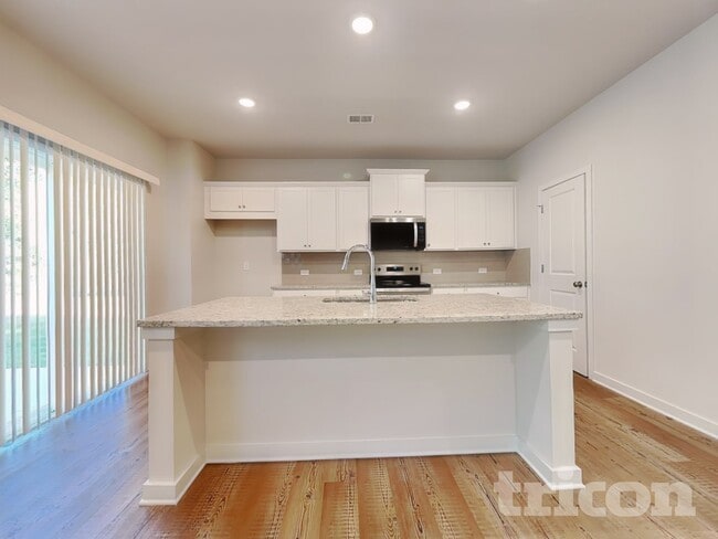 5254 Mulberry Crk Way, Flowery Branch, GA 30542 - photo 4