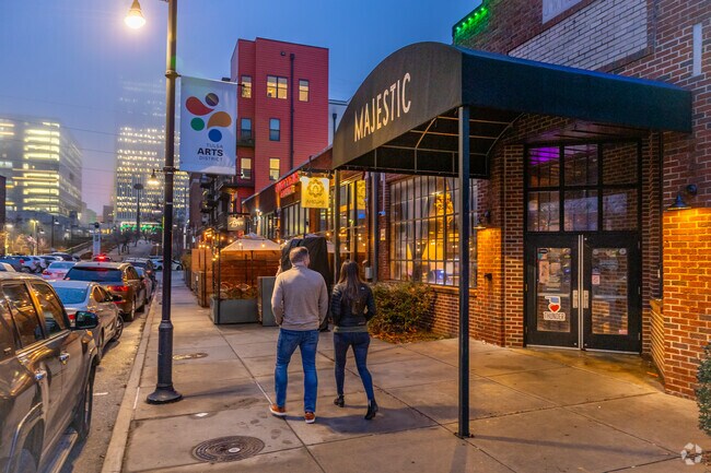 Residents of Downtown Tulsa love the unique restaurants.