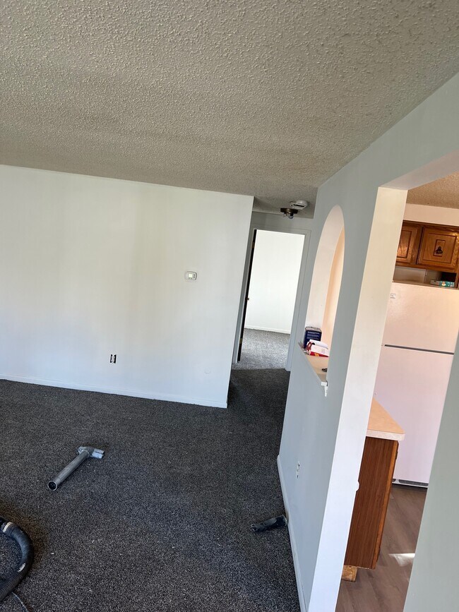 308 Frontier Ave unit 3, North Tonawanda, NY 14120 - photo 5