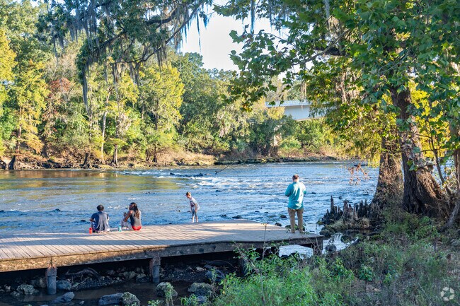 Families of Radium Springs can rest along the Flint River at Riverfront Park.