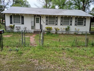 308 Barron St, Pineville, LA 71360