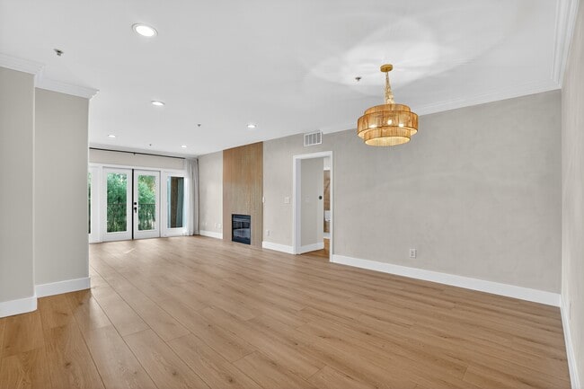 8541 Alcott St unit 2nd floor, Los Angeles, CA 90035 - photo 3