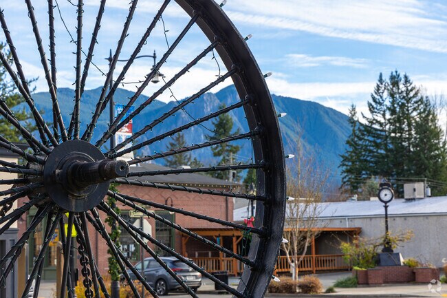 This beautiful iron wheel hints at the history of Snoqualmie to be re-discovered.