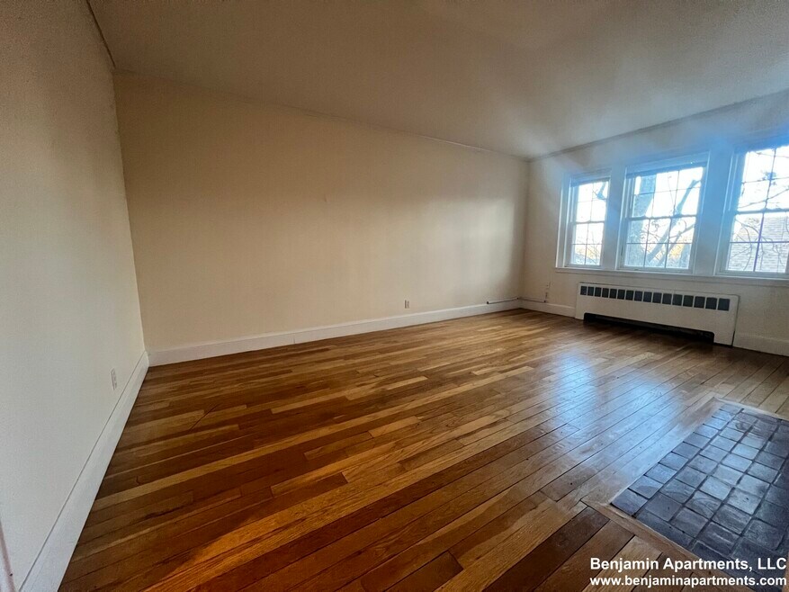 512 Belmont St unit 22, Watertown, MA 02472 - photo 1
