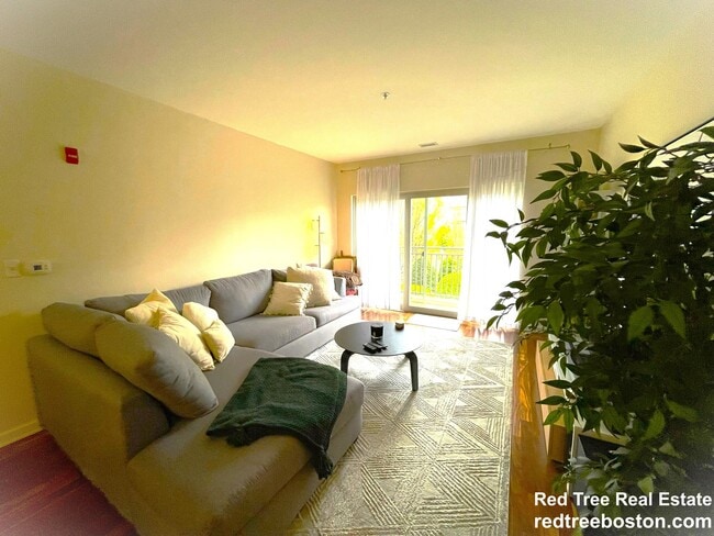 3 Repton Cir unit 3, Watertown, MA 02472 - photo 7