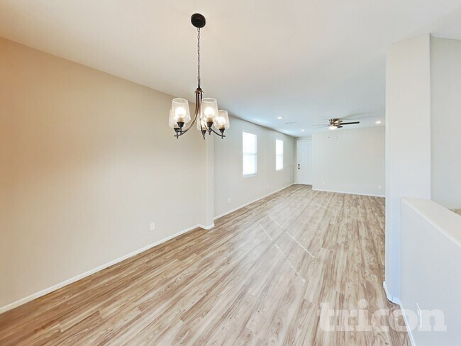 10270 Nolinas St, Las Vegas, NV 89141 - photo 4