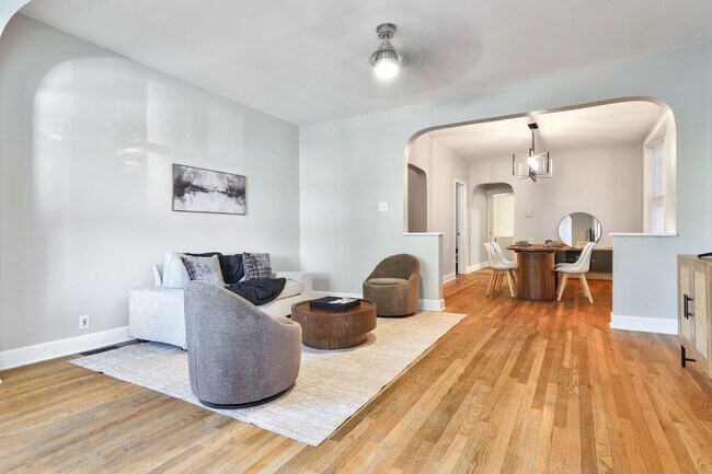 3649 N Whipple St unit ID1359756P, Chicago, IL 60618 - photo 3