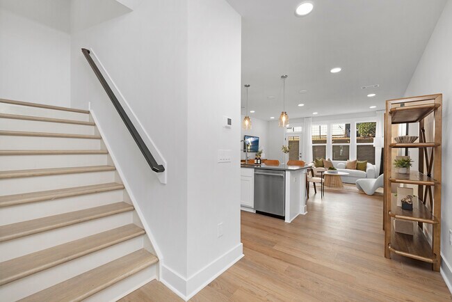 2021 N Salem St unit 37739724, Apex, NC 27523 - photo 7