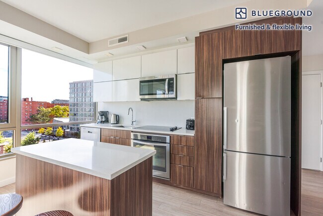 301 M St SW unit FL6-ID1205, Washington, DC 20024 - photo 6