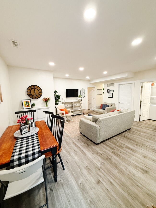 12568 Ezra Cir Basement Unit Basement, Herriman, UT 84096