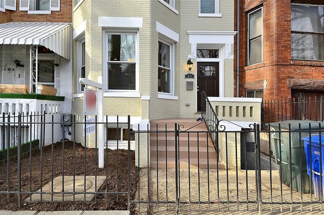 21 Rhode Island Ave NW, Washington, DC 20001 - photo 2