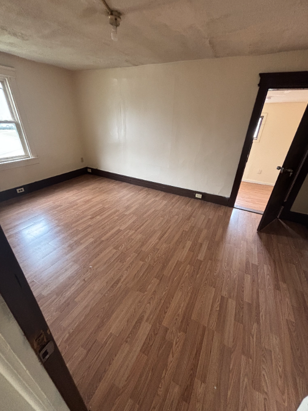 96 Cleveland St Unit 98L, Plains, PA 18705