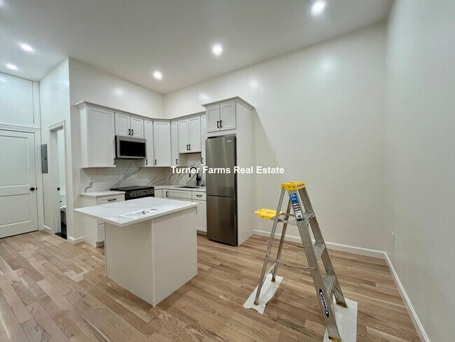 464 Beacon St unit 2F, Boston, MA 02115 - photo 3