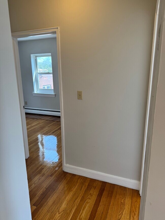 69 Chiswick Rd unit 9, Brighton, MA 02135 - photo 5