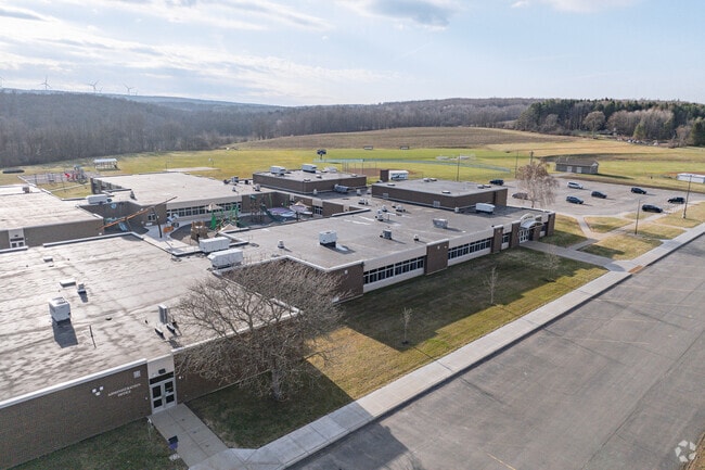 Pine Valley Elementary School provides a well-rounded education and promotes academic excellence.