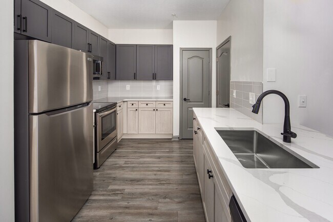 The Grove Chamblee, Atlanta, GA 30341 - photo 6