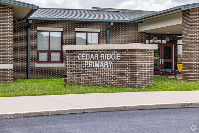 Cedar Ridge Primary School serves students in Pre-Kindergarten through Kindergarten.