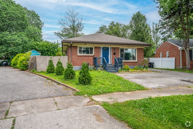 Many of the homes in Hikes Point were constructed mid-century.