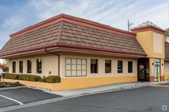 Burger Supreme is a Grandview North neighborhood favorite.