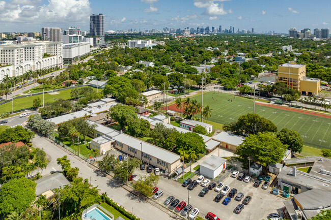 George Washington Carver Elementary School is l,ocated in Coconut Grove, minutes from Downtown.