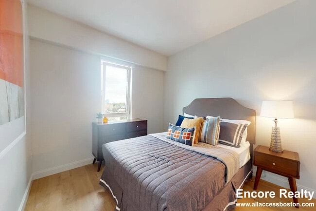 55 Brighton Ave unit 55-214, Allston, MA 02134 - photo 6
