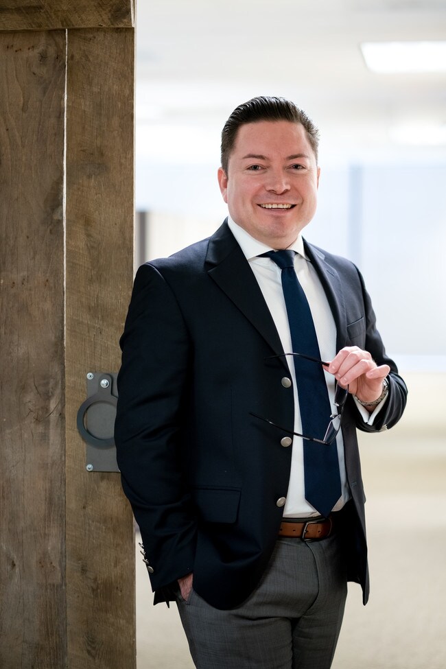 Agent Photo
