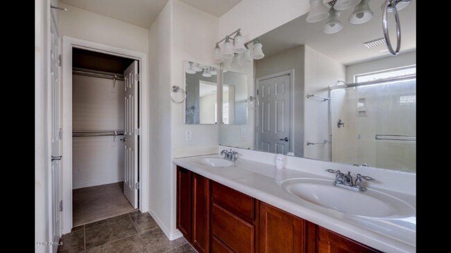 1933 W Davis Rd, Phoenix, AZ 85023 - photo 6