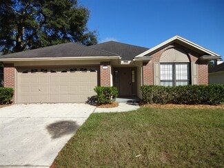 1157 Windy Willows Dr, Jacksonville, FL 32225